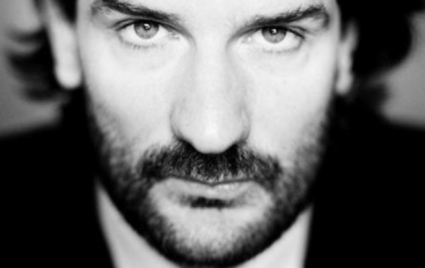 Среща с писател: Фредерик Бегбеде